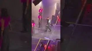 Karan Aujla got angry 😠 after shoe was thrown at him