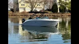 В наличии! Продается катер Sea Ray SDX 230 с подвесным мотором 2026 года выпуска в MarineMax, Кен...