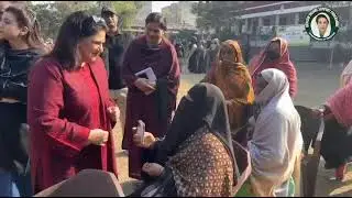 چیئرپرسن سینیٹر روبینہ خالد نے لاہور میں جی ایچ ایس علی رضا آباد میں قائم سم تقسیم مرکز کا دورہ کیا۔