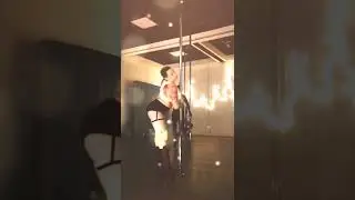 No love without risk - Gemma L&eacute;fik - Exotic pole dance by Maxime Joret