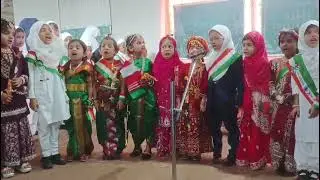 Our great freedom fighter leaders Masha allah we all are reading the national anthem 