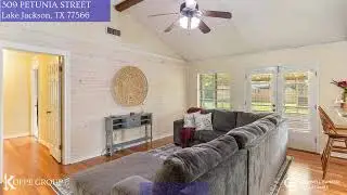 309 Petunia Street, Lake Jackson, Texas 77566