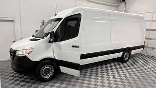 2021 Mercedes-Benz Sprinter Cargo Van 2500 *Extended* (XYZ Motors)