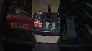 GEAR LIGHT FLASHLIGHT SET 2 FOR $10.00