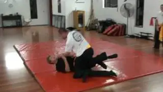 Wing Tjun Tackle