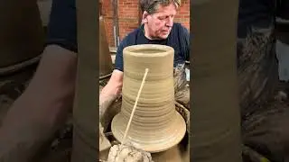 #wheelthrowing the bottom half of a tall chimney  #pottery #ceramics #potterytiktok #potteryvideo 