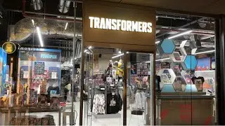 Transformers shop Tuesday reveal! Amazing G1 exclusive Battersea store limited edition apparel 