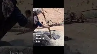 🍰 Baking Cake on Fire: A Traditional Nomadic Method by a Kind Mother 🐪🔥