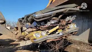 Crushing junkyard muscle cars! 1960s & 70s Pontiac Lemans, Firebird, Ventura, Cutlass Cougar + more!