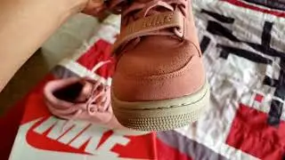 Tenis Nike Air Alpha Force 88. Red Stardust