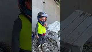 Waylan thinks he&rsquo;s Axell #dirtbike #motocross #mx #supercross #moto #dirtbike