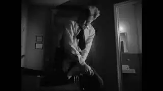 Terrific, violent fight scene in Trapped (1949)