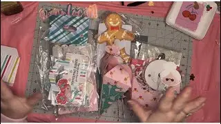 Incoming Baking it Through the Holidays Swap from Debbie9748 (IG) hosted by @jenjenmadeit 
