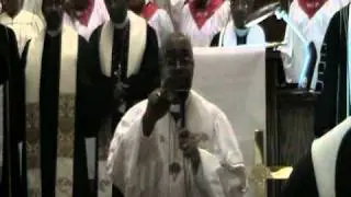 CME Senior Bishop Thomas L. Hoyt, Jr. Leading Song, 