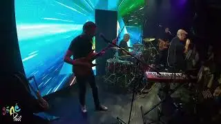 Land of confusion - GENESIS Cover
