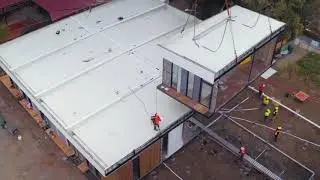 Modular building being delivered to Footscray West Primary School
