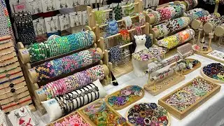 Welcome to my ready made and handmade jewelry stand! #jewelrystand #market #handmadejewellery 