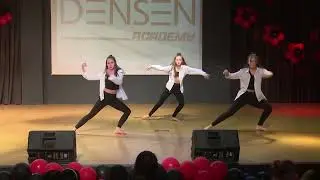 Densen Academy Modern Dance Teen performing John Legend U Move