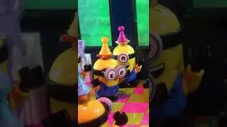 Party-bus | LEGO MINIONS #Shorts