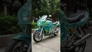 This Motorcycle Features An AMAZING Aquarium Theme Design