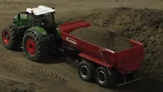 Komatsu WA 470 working at the silo