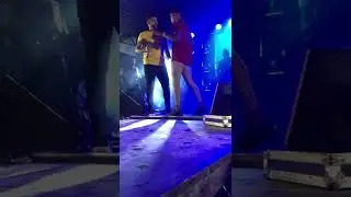 Cantando com Devinho Novaes