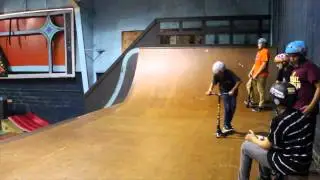 Tyler Semak Un kickless Flat