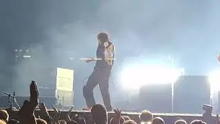 2025-09-17 Bush - Swallowed, I beat loneliness - 3 arena, Stockholm
