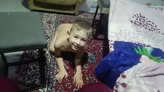 Марк Эммануэль играет с кошкой #маркэммануэль #топ 