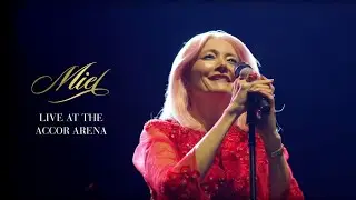 Miel de Botton Live at the Accor Arena, Paris | Simply Red 40th Anniversary Tour