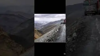 Amazing illusion on road 🛣️#trending#shorts# viral