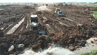 Wonderful Bulldozer Pushing Dirt Mud In To The Mud, 10Wheels Dump Truck Unloading!