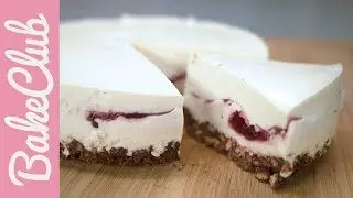 No Bake Cheesecake mit Fruchtgrütze | BakeClub