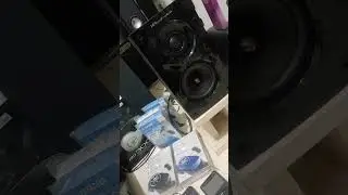 Speaker Wharfedale Obsidian 600 Playing Country Blues Love Will Keep Alive(Eagles)-Paul Carrack