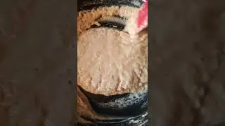 Winter Special gur papdi aa rahi hai next #shorts #SlowMoFastMo #WinterTreats #attabarfi #gurpapdi