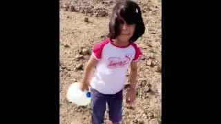 راجح الحارثي مع اخواته الصغار
