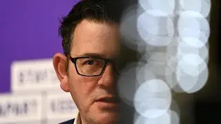 Daniel Andrews back at his &lsquo;combative best&rsquo;