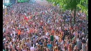 Sidney Samson and Gregor Salto (Samsobeats) playing Illegal weapon @ Dancetour, Dordrecht