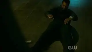 Black Lighting 2x16 - Lighting Vs Tobias
