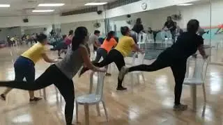 Trabajar con silla para tonificar . Instructora Marisol Lara