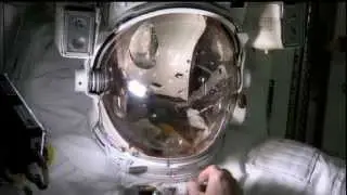Station Crew Recreates Spacesuit Leak