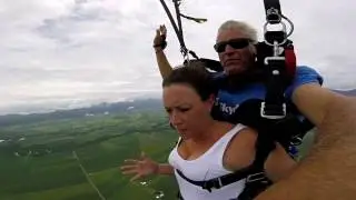 Girl Passes Out While Skydiving