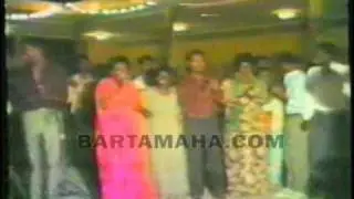 1988 Khadra Daahir iyo Ciyaal Break dance samaynaya (COOL VIDEO)