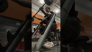 Slow and controlled reps &lsquo;til failure! 💪🏼