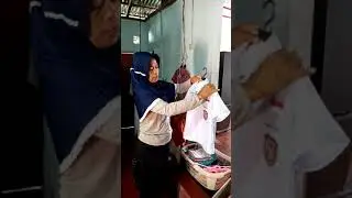 Tips menyetrika seragam sekolah