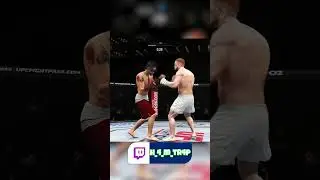 I NOTICED SOMETHING IN THE MIDDLE OF THIS FIGHT 😂💯 #ufc4 #ufc4game #ufc4gameplay #ufc4online