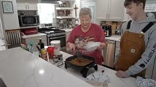 Hamburger Steaks with Brown Gravy and Fries, 5th in our one pot meal series, and a special guest pop