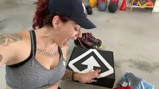 Unboxing New Roller Skates Live Reaction | ANTIK AR2 DERBY SKATES