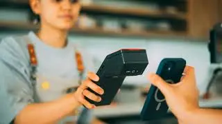 Best Contactless Payment Setup for Small Businesses | Konyia Capital