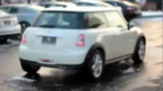 MINI Cooper 2011 года &mdash; Village Luxury Cars Toronto